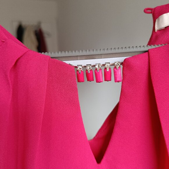 Pink - Picture 5 of 9